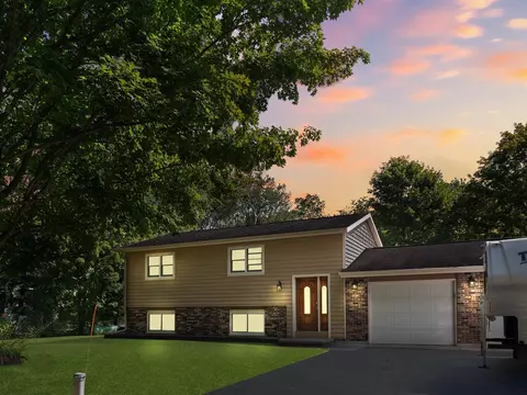 8917 Lake Ann, Lake Ann, MI 49650