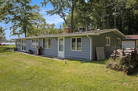 65551 Park, Bangor, MI 49013