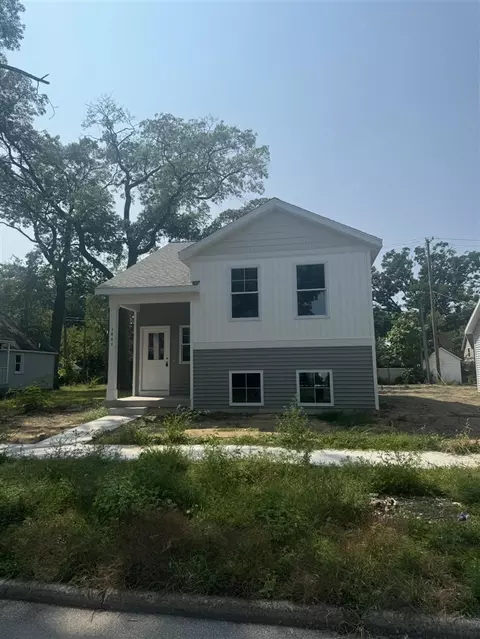 1441 Hoyt, Muskegon, MI 49442