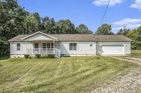 16211 N N Dr, Marshall, MI 49068