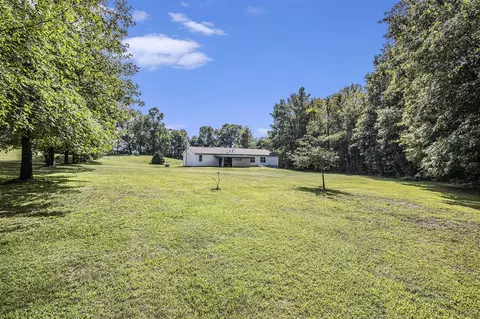 Exterior - 16211 N N Dr, Marshall, MI 49068 photo 4 of 5