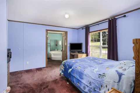 Bedroom - 16211 N N Dr, Marshall, MI 49068 photo 1 of 4