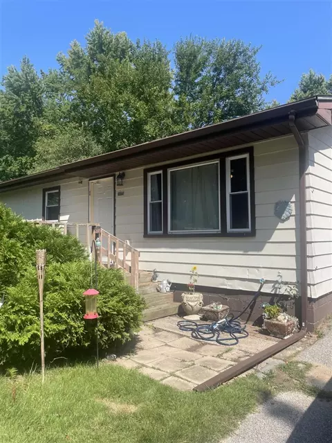 1627 Kay, Benton Harbor, MI 49022