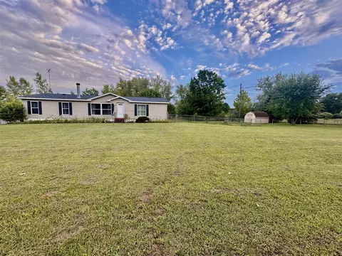 3550 Sherman, Ravenna, MI 49451