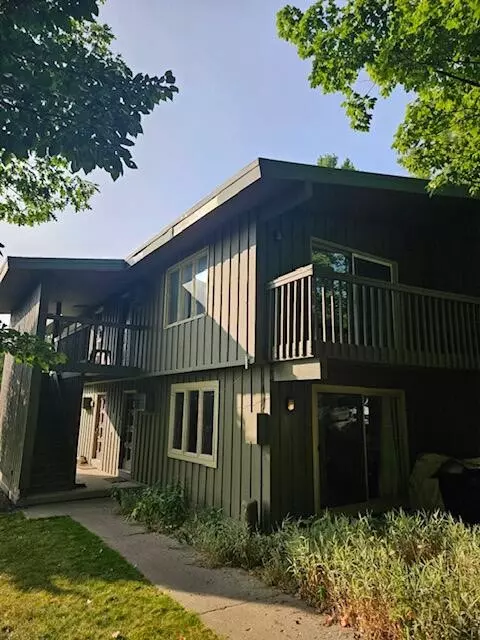 5712 Shanty Crk #694, Bellaire, MI 49615
