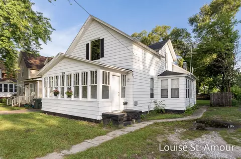 216 W W Frst, Muskegon, MI 49441