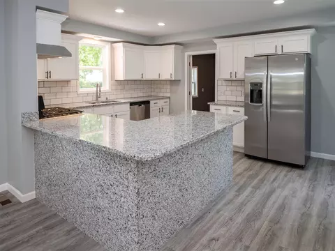 421 Pine, Schoolcraft, MI 49087 photo 8