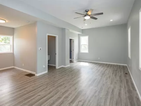 421 Pine, Schoolcraft, MI 49087 photo 5
