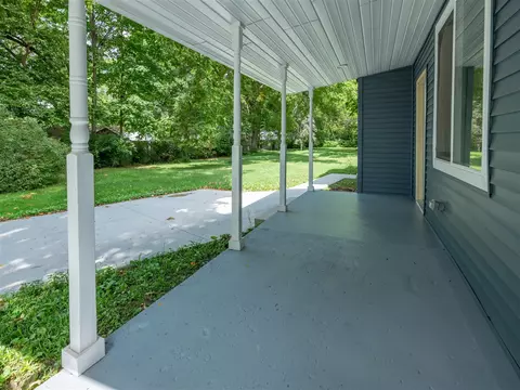 421 Pine, Schoolcraft, MI 49087 photo 3