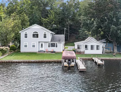 6994 W Eleventh, Ludington, MI 49431