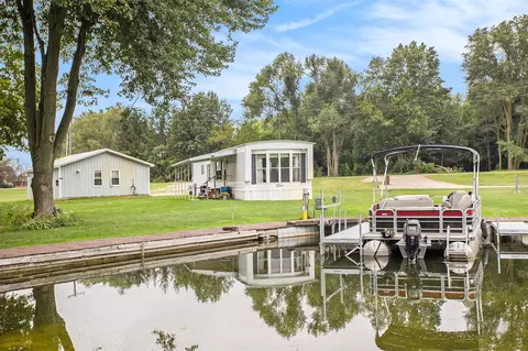375 E Southern, Coldwater, MI 49036 photo 3