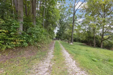 12451 Garr, Buchanan, MI 49107 photo 2