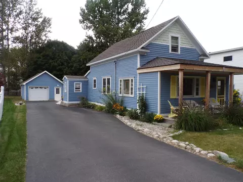 17332 Third, Arcadia, MI 49613 photo 6