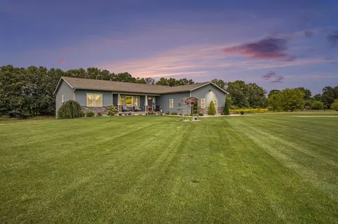 13865 Meadowoak, Greenville, MI 48838