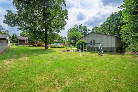 Exterior - 413 Chippewa, Buchanan, MI 49107 photo 4 of 7