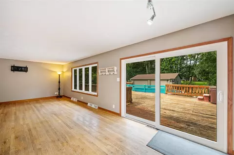 Living - 413 Chippewa, Buchanan, MI 49107 photo 1 of 3