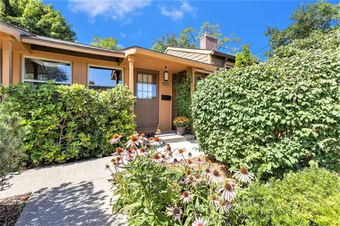 2502 Pittsfield, Ann Arbor, MI 48104