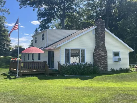 11574 Ramseyer, Plainwell, MI 49080