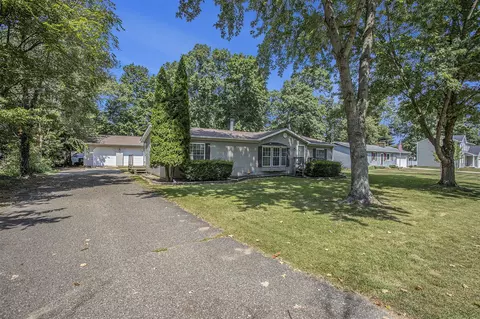 396 W Charlotte, Centreville, MI 49032
