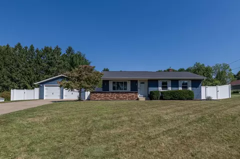 2210 Romence, Portage, MI 49024