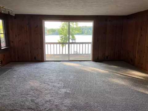 589 E Sidney, Stanton, MI 48888 photo 5