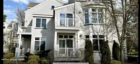 25 Brookharbor, Manistee, MI 49660
