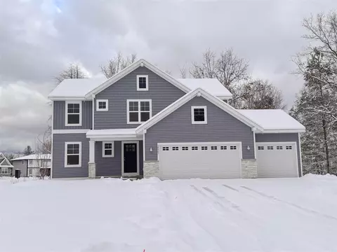 14967 Timberoak, Holland, MI 49424