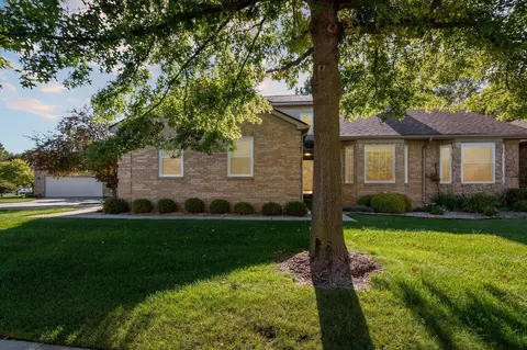 310 Cherry Hill Pointe, Canton, MI 48187