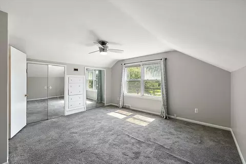 Bedroom - 18901 Berden, Grosse Pointe, MI 48236 photo 4 of 7
