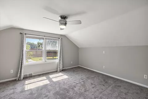 Bedroom - 18901 Berden, Grosse Pointe, MI 48236 photo 6 of 7