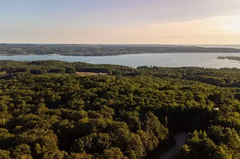 emerald ridge, Onekama, MI 49675 photo 27