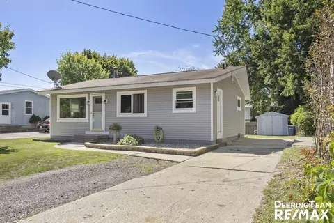 1525 Whitmore, Grand Rapids, MI 49504
