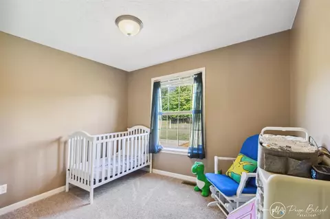 Bedroom - 4598 Graff, Belding, MI 48809 photo 4 of 7
