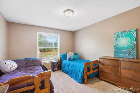 Bedroom - 4598 Graff, Belding, MI 48809 photo 6 of 7