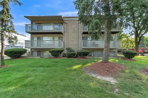 2313 Packard #A102, Ann Arbor, MI 48104