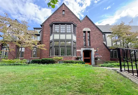 16818 Saint Paul St, Grosse Pointe, MI 48230