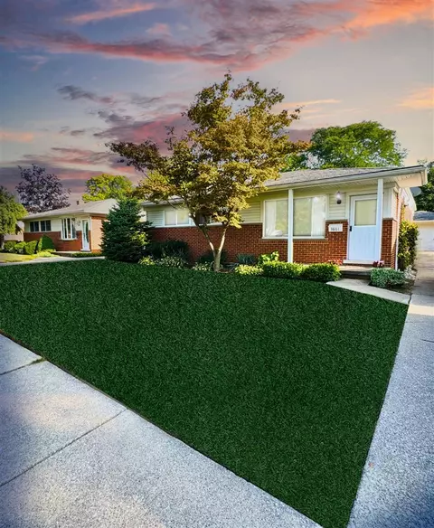 3861 Marian, Trenton, MI 48183