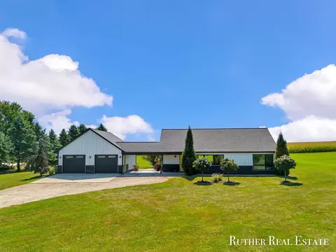 2252 108th, Byron Center, MI 49315