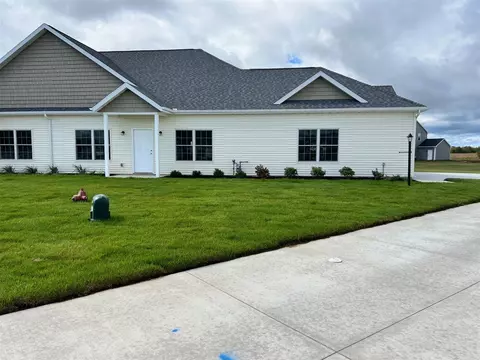 1868 Peachtree, Stevensville, MI 49127