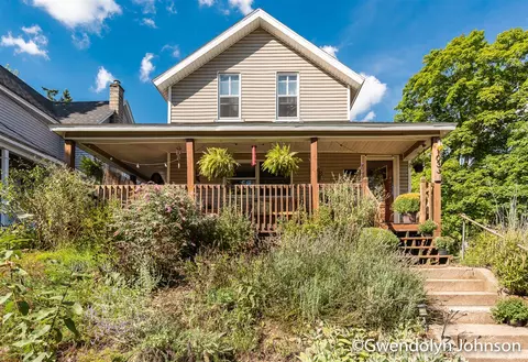 1033 3rd, Grand Rapids, MI 49504