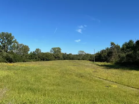 V/L Lakeside #4, Three Oaks, MI 49128