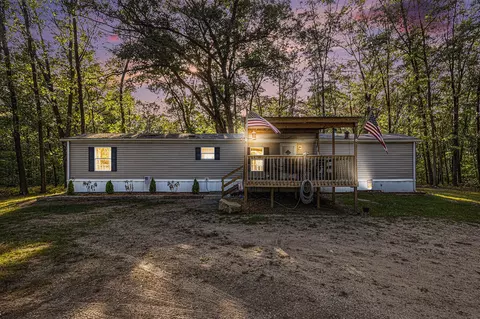 8893 Hayes, Mecosta, MI 49332