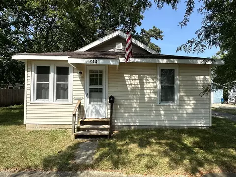 314 Fifth, Three Rivers, MI 49093 photo 1