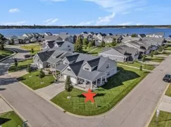 340 Terrace Pt, Muskegon, MI 49440
