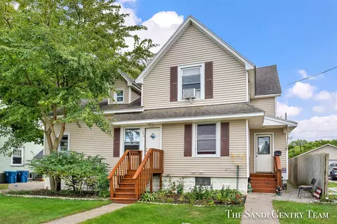 1034 Madison, Grand Haven, MI 49417