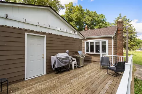 1499 Glasgow, Jackson, MI 49201 photo 24
