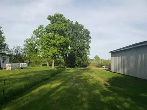 Oliverda, Sherwood, MI 49089