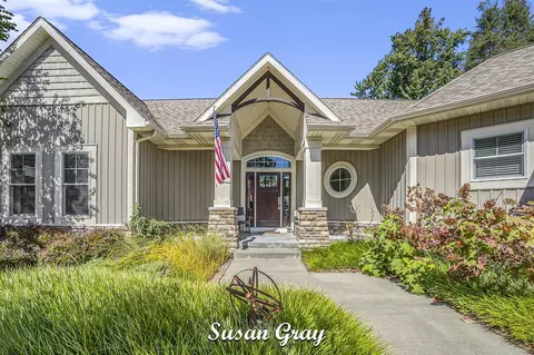 1681 Red Stem, Holland, MI 49424