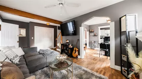 566 E Willard, Lansing, MI 48910 photo 11