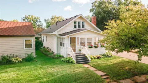 566 E Willard, Lansing, MI 48910 photo 3